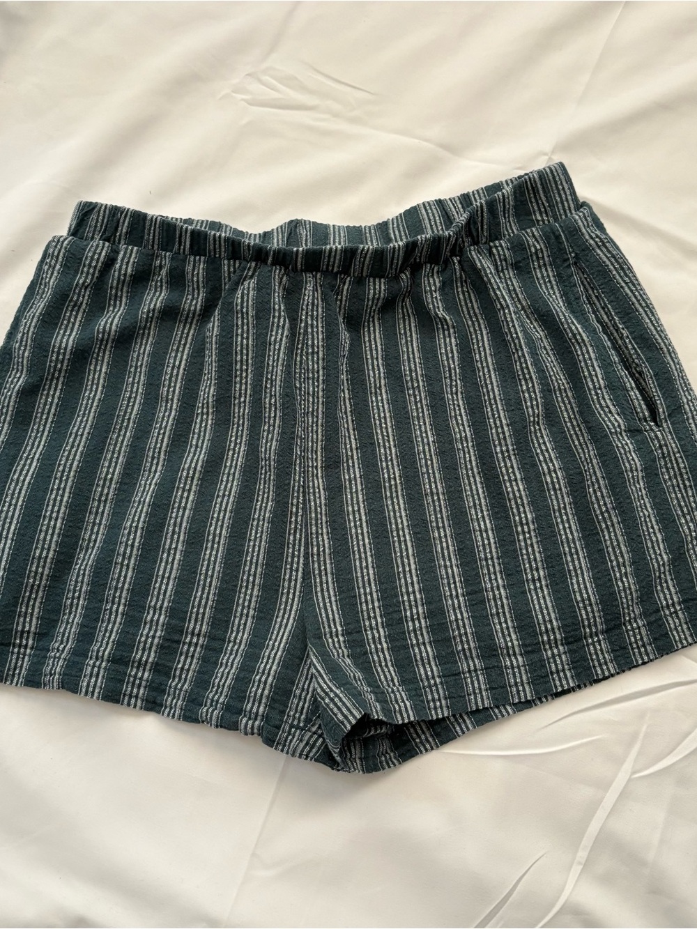 Forever 21 Teal and White Striped Elastic-Waist Women's Shorts
